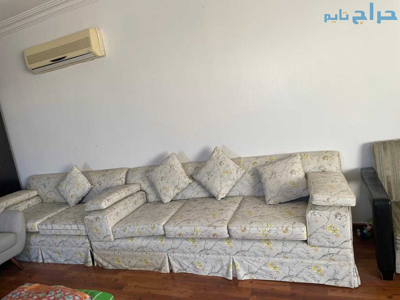 تريلا نقل عفش داخل وخارج الرياض 0550594502
